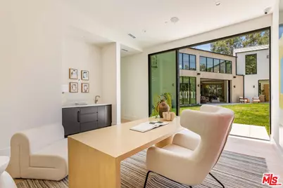 1749 Mandeville Ln, Los Angeles, CA 90049 - Photo 30
