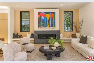 1749 Mandeville Ln, Los Angeles, CA 90049 - Photo 14
