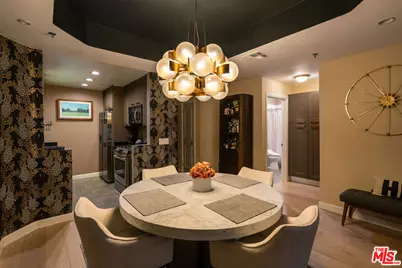 585 N Rossmore Ave #407, Los Angeles, CA 90004 - Photo 10