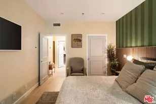 585 N Rossmore Ave, Los Angeles, CA 90004 - Photo 14