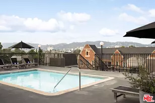 585 N Rossmore Ave, Los Angeles, CA 90004 - Photo 26