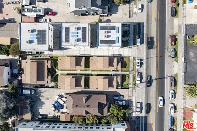 634 E Adams Blvd, Los Angeles, CA 90011 - Photo 14