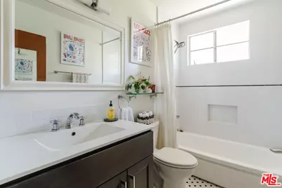 4501 Finley Ave #10, Los Angeles, CA 90027 - Photo 30