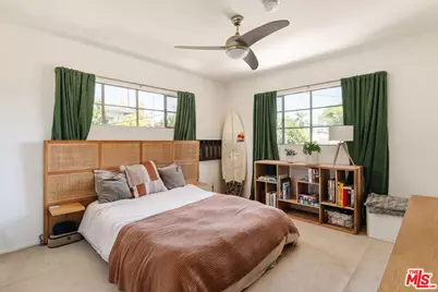 4501 Finley Ave #10, Los Angeles, CA 90027 - Photo 24