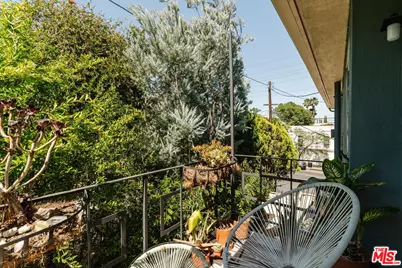4501 Finley Ave #10, Los Angeles, CA 90027 - Photo 22