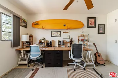 4501 Finley Ave #10, Los Angeles, CA 90027 - Photo 38