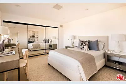 16661 Charmel Ln, Los Angeles, CA 90272 - Photo 26