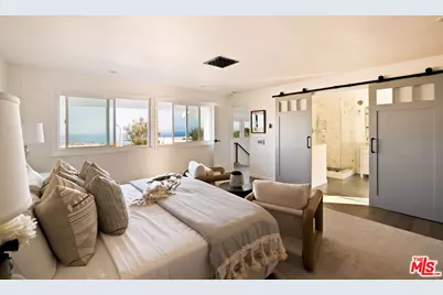 16661 Charmel Ln, Los Angeles, CA 90272 - Photo 18