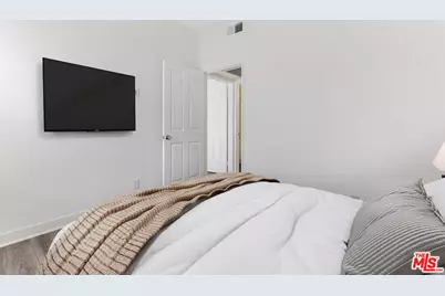 2550 S Centinela Ave #106, Los Angeles, CA 90064 - Photo 34