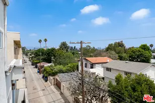 2550 S Centinela Ave, Los Angeles, CA 90064 - Photo 28