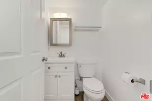 2550 S Centinela Ave, Los Angeles, CA 90064 - Photo 16