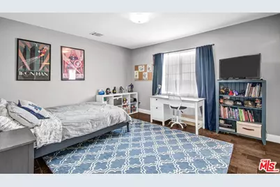 12233 Malone St, Los Angeles, CA 90066 - Photo 12