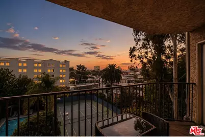 1942 Grace Ave #217, Los Angeles, CA 90068 - Photo 4