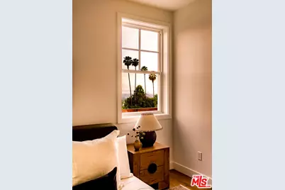 924 E Poppyfields Dr, Altadena, CA 91001 - Photo 16