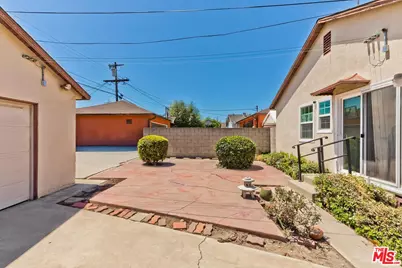 2716 Thurman Ave, Los Angeles, CA 90016 - Photo 24