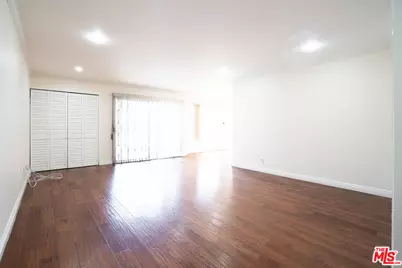 433 S Manhattan Pl #108, Los Angeles, CA 90020 - Photo 14