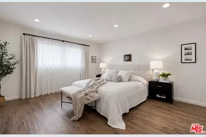 21811 Saticoy St #23, Los Angeles, CA 91304 - Photo 14