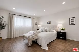 21811 Saticoy St, Los Angeles, CA 91304 - Photo 14