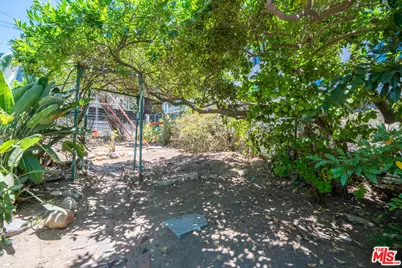 2840 Herkimer St, Los Angeles, CA 90039 - Photo 16
