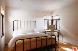 179 Beloit Ave, Los Angeles, CA 90049 - Photo 24