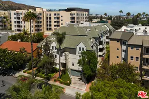 1426 N Laurel Ave, West Hollywood, CA 90046 - Photo 38