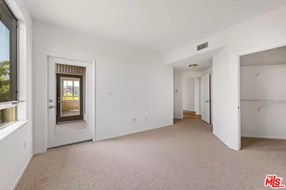 6400 Crescent Park #402, Playa Vista, CA 90094 - Photo 22