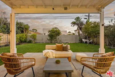 5430 W 76th St, Los Angeles, CA 90045 - Photo 8