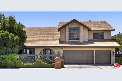 8004 Oceanus Dr, Los Angeles, CA 90046 - Photo 1