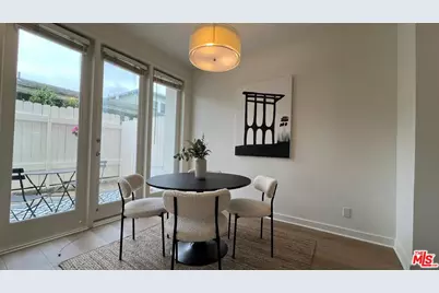 807 21st St #3, Santa Monica, CA 90403 - Photo 10