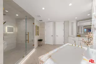 300 N Swall Dr, Beverly Hills, CA 90211 - Photo 10