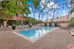 300 N Swall Dr, Beverly Hills, CA 90211 - Photo 26
