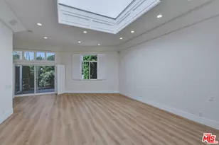 14713 Valleyheart Dr, Los Angeles, CA 91403 - Photo 32