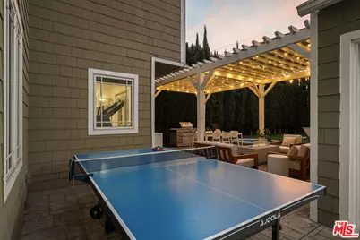 11825 Pacific Ave, Los Angeles, CA 90066 - Photo 4