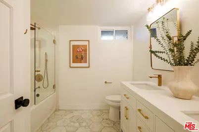 2267 Kelmscott Ct, Westlake Village, CA 91361 - Photo 30