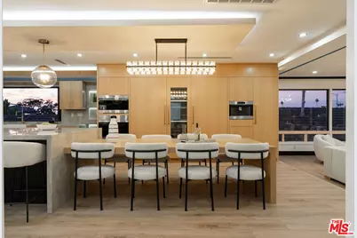 5328 W 62nd St, Los Angeles, CA 90056 - Photo 26