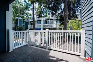 25595 Pine Creek Ln, Wilmington, CA 90744 - Photo 8