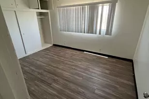 9111 S Baring Cross St, Los Angeles, CA 90044 - Photo 20