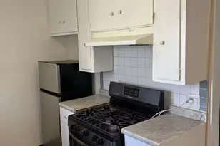 9111 S Baring Cross St, Los Angeles, CA 90044 - Photo 14