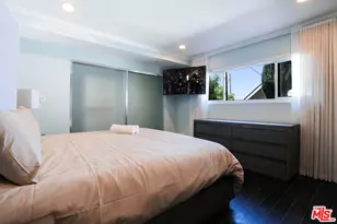 7796 Skyhill Dr, Los Angeles, CA 90068 - Photo 16