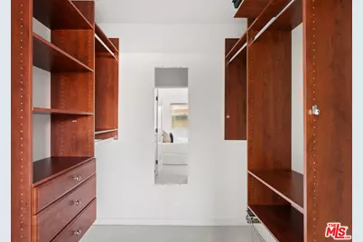 1127 9th St #103, Santa Monica, CA 90403 - Photo 28
