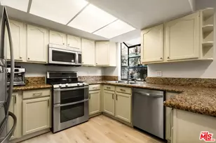 4658 Don Lorenzo Dr, Los Angeles, CA 90008 - Photo 10