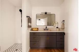 2762 Fyler Pl, Los Angeles, CA 90065 - Photo 10