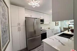 1750 Camino Palmero St, Los Angeles, CA 90046 - Photo 8
