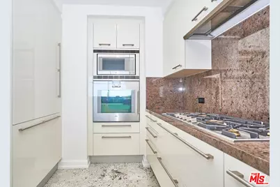 900 W Olympic Blvd #31E, Los Angeles, CA 90015 - Photo 10