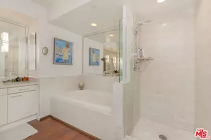 13600 Marina Pointe Dr, Marina del Rey, CA 90292 - Photo 18
