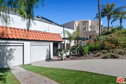 1315 17th St, Manhattan Beach, CA 90266 - Photo 4