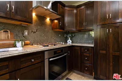 941 Chehalem Rd, La Canada Flintridge, CA 91011 - Photo 12