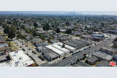 2417 W Vernon Ave, Los Angeles, CA 90008 - Photo 8