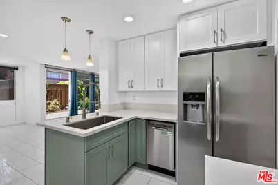 6545 Green Valley Cir #101, Culver City, CA 90230 - Photo 18