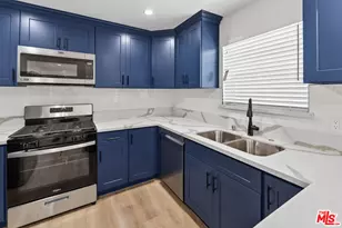 678 E 45th St, Los Angeles, CA 90011 - Photo 8